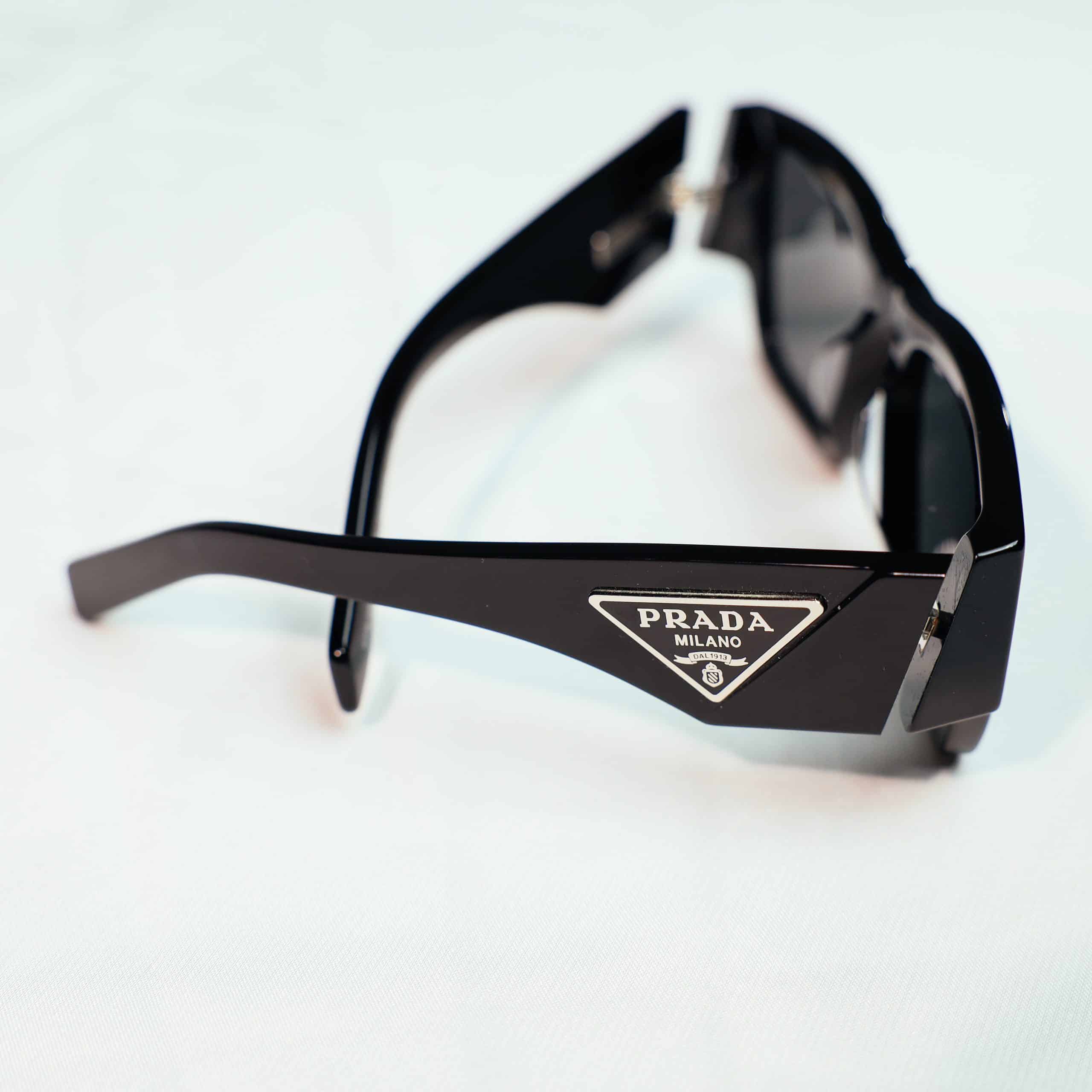 PRADA SPR09Z